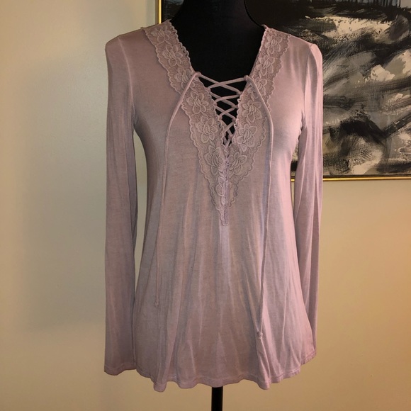 American Eagle Outfitters Tops - American Eagle Shirt